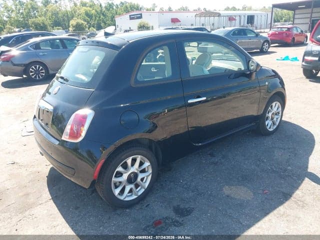 2017 FIAT 500 POP 4