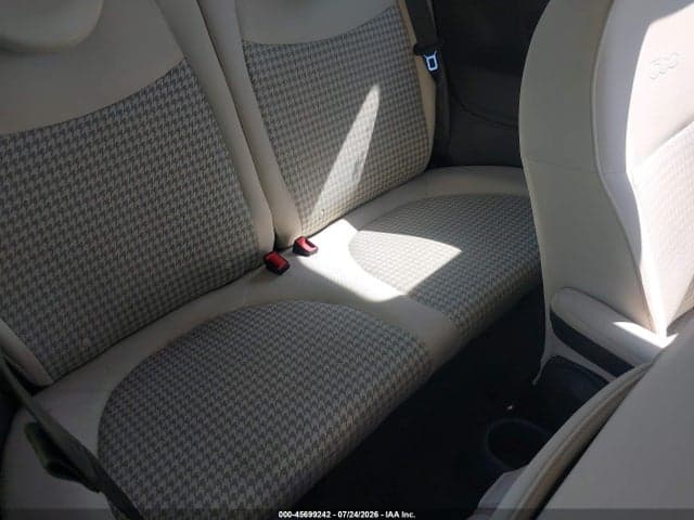 2017 FIAT 500 POP 8