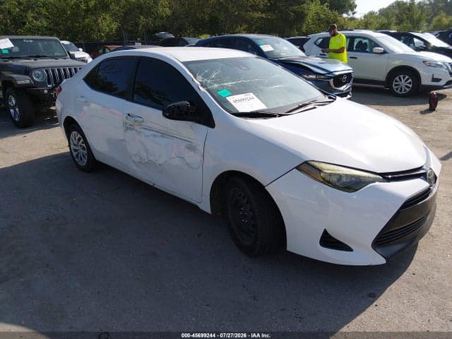 2017 TOYOTA COROLLA LE 6