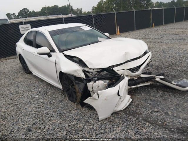 2021 TOYOTA CAMRY SE - 1