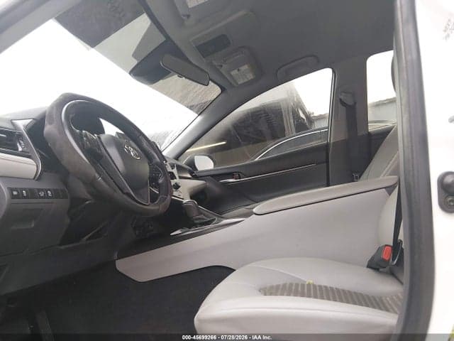 2021 TOYOTA CAMRY SE 5