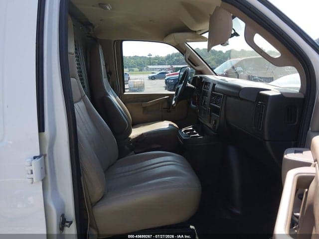 2022 CHEVROLET EXPRESS CARGO RWD 2500 REGULAR WHEELBASE WT 5