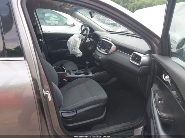 2018 KIA SORENTO 2.4L LX 5