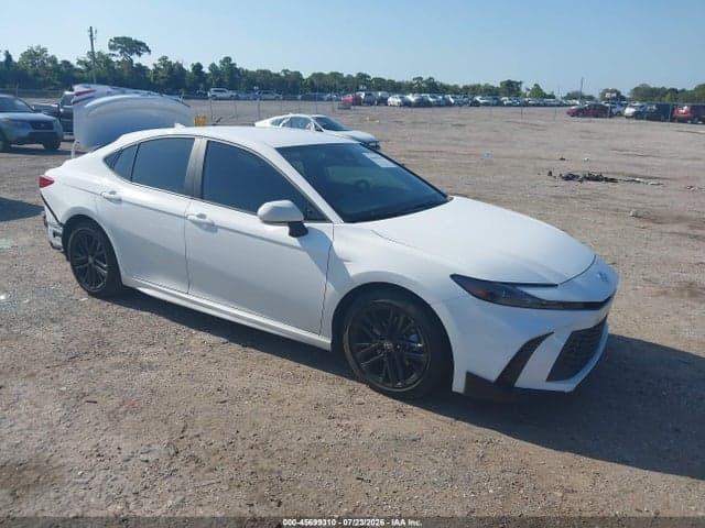 2025 TOYOTA CAMRY SE 1