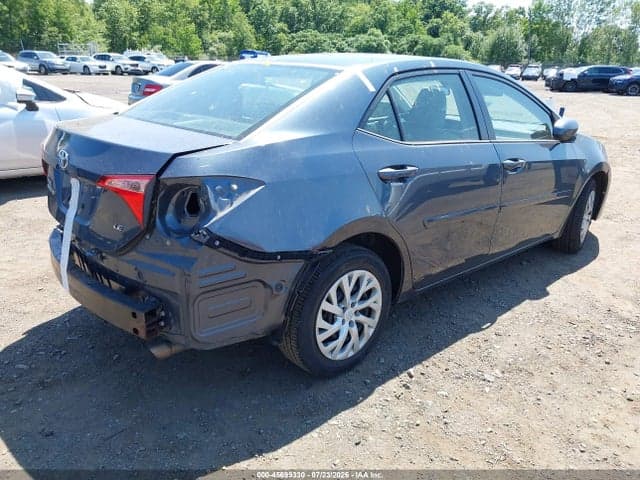 2017 TOYOTA COROLLA LE 4