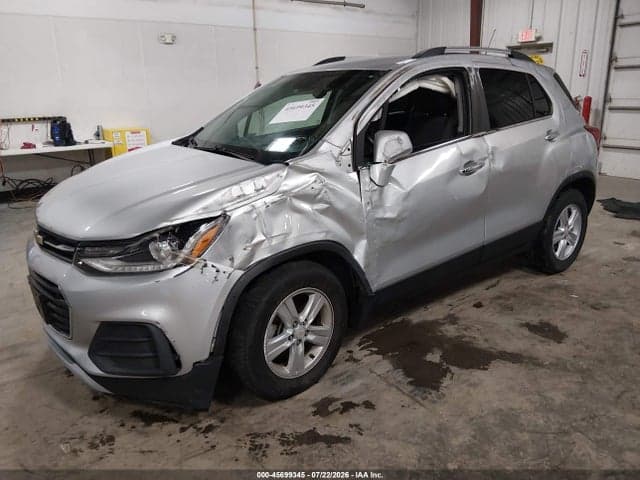 2018 CHEVROLET TRAX LT 2