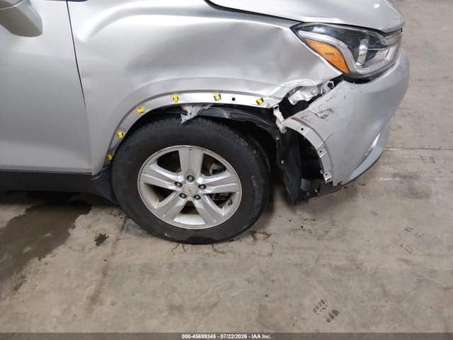 2018 CHEVROLET TRAX LT 18