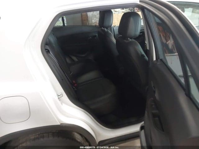 2019 CHEVROLET TRAX LT 8