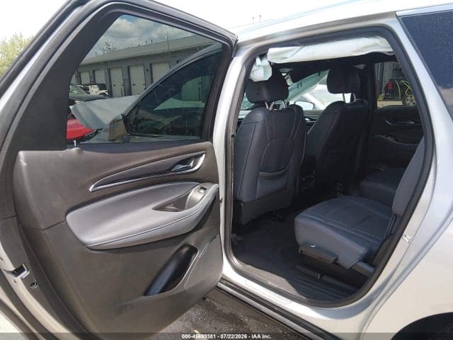 2022 BUICK ENCLAVE AWD ESSENCE 8