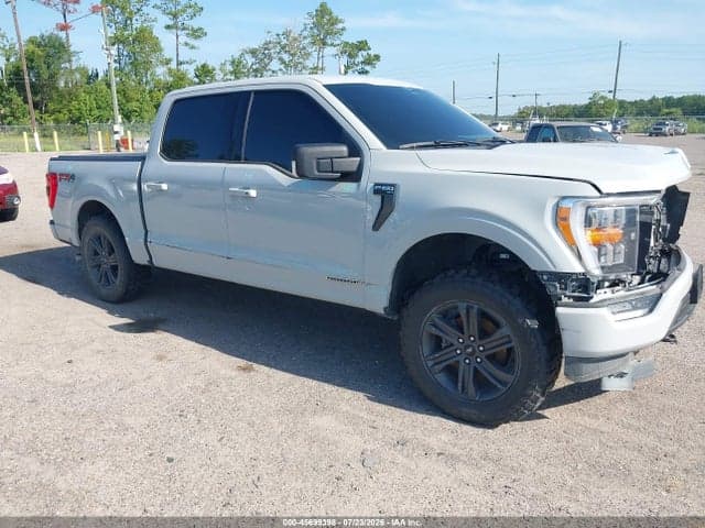 2023 FORD F-150 XLT 1