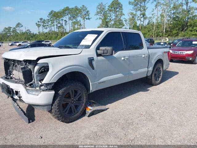 2023 FORD F-150 XLT 2