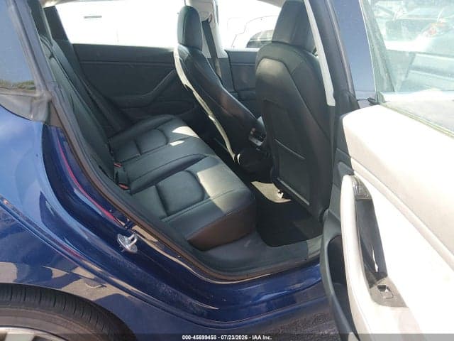 2019 TESLA MODEL 3 LONG RANGE/PERFORMANCE 8