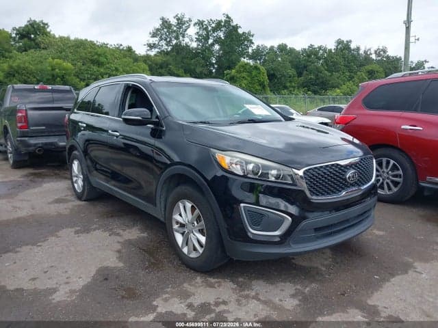 2017 KIA SORENTO 2.4L LX 1