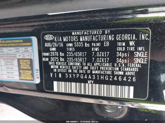 2017 KIA SORENTO 2.4L LX 9