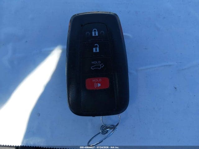 2020 TOYOTA RAV4 HYBRID XSE 11