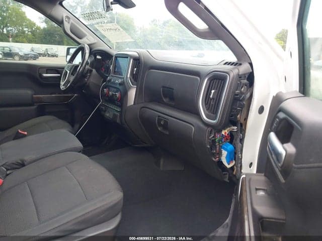 2019 CHEVROLET SILVERADO 1500 LT 5