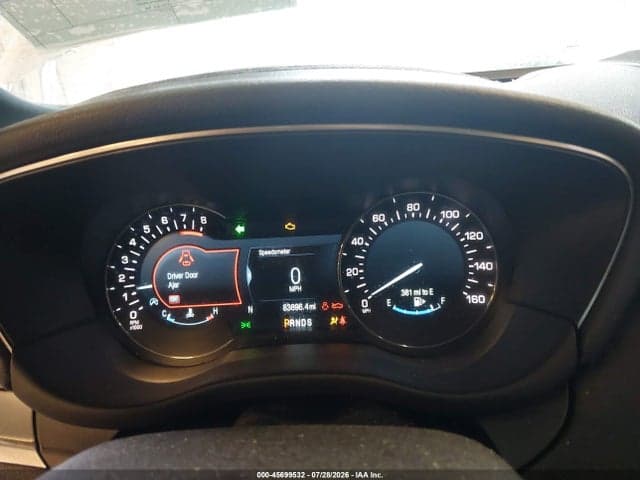 2017 LINCOLN MKC PREMIERE 7