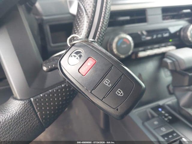 2025 TOYOTA TACOMA SR5 11