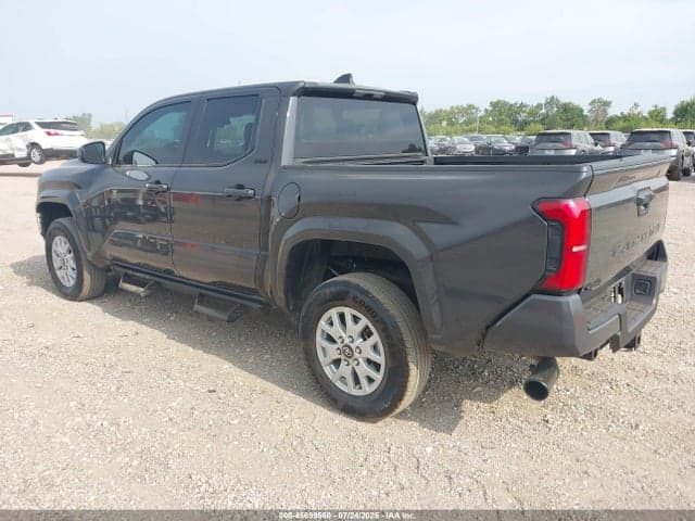 2025 TOYOTA TACOMA SR5 3