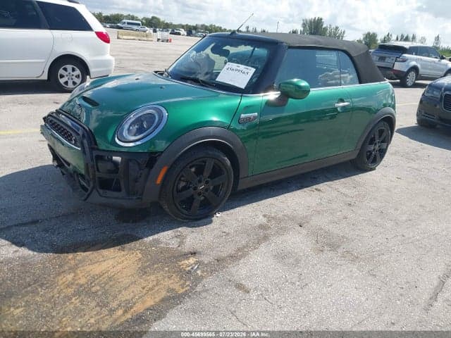 2022 MINI CONVERTIBLE COOPER S 2
