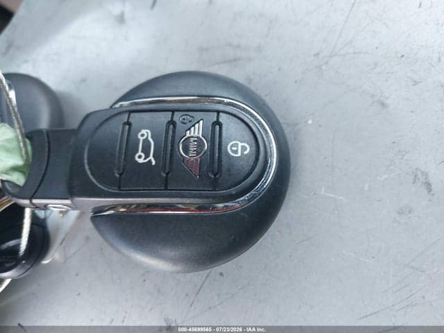 2022 MINI CONVERTIBLE COOPER S 11