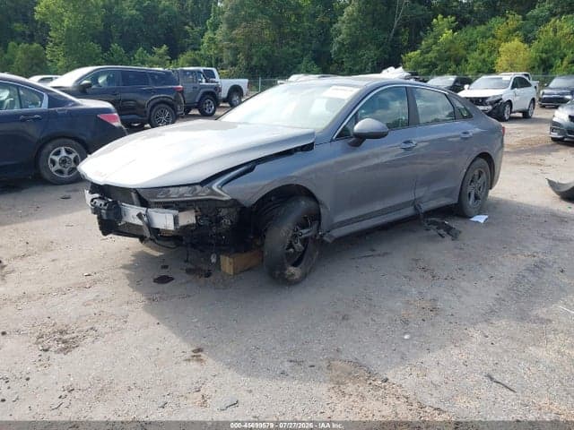 2023 KIA K5 LXS 2