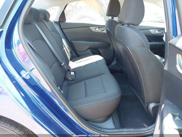2021 KIA FORTE LXS 8