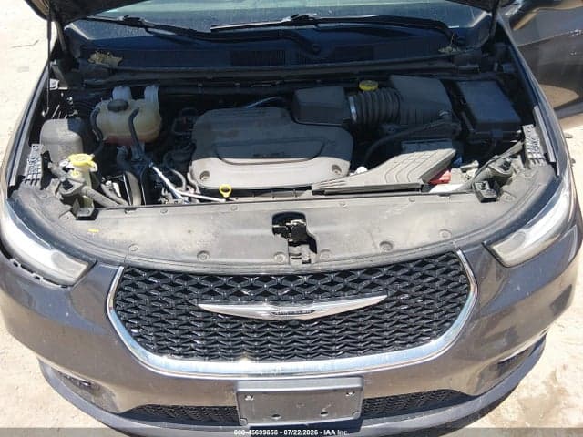 2022 CHRYSLER PACIFICA TOURING L 10