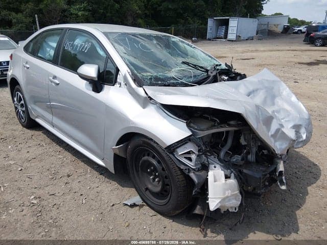 2021 TOYOTA COROLLA LE 1