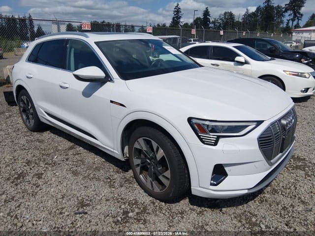 2023 AUDI E-TRON PREMIUM QUATTRO 1