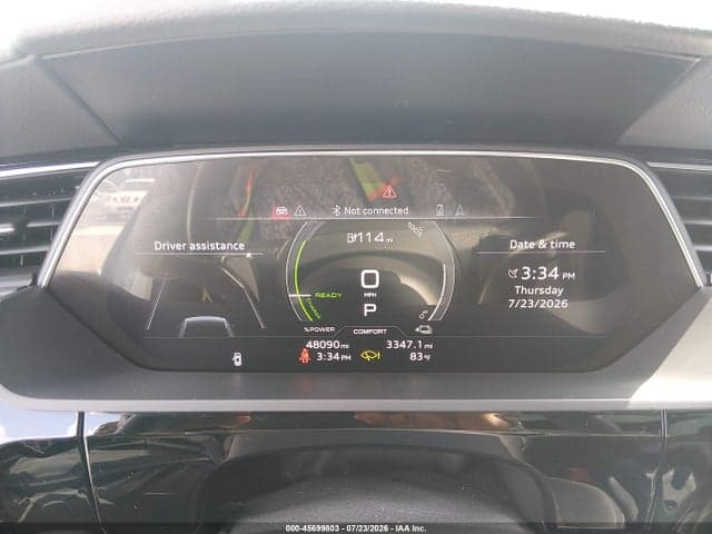 2023 AUDI E-TRON PREMIUM QUATTRO 7