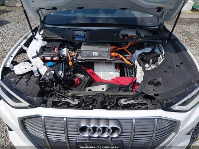 2023 AUDI E-TRON PREMIUM QUATTRO 10