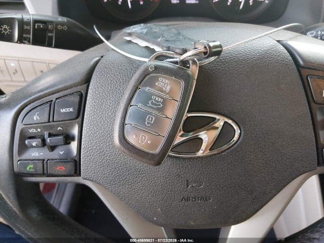 2017 HYUNDAI TUCSON SE PLUS 11