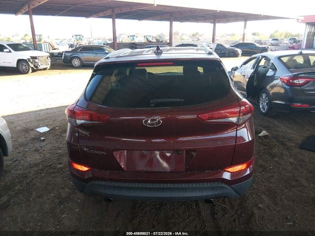 2017 HYUNDAI TUCSON SE PLUS 17