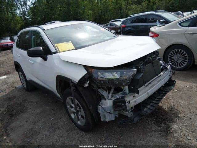 2021 TOYOTA RAV4 LE 1
