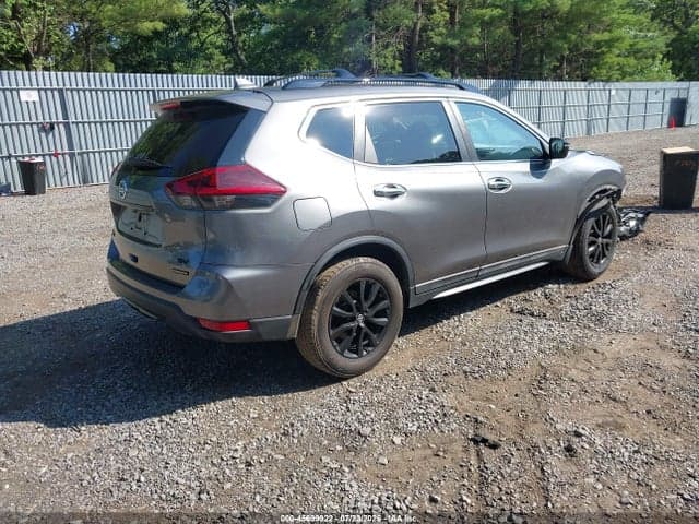 2018 NISSAN ROGUE SV 4