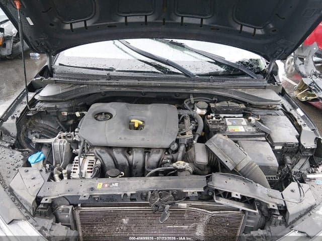 2020 HYUNDAI ELANTRA SE 10