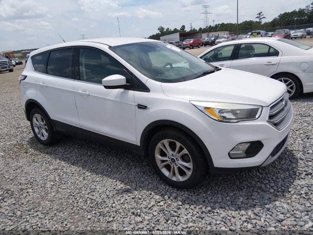2017 FORD ESCAPE SE 1