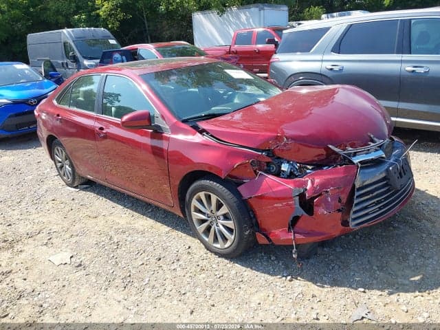 2017 TOYOTA CAMRY XLE 1