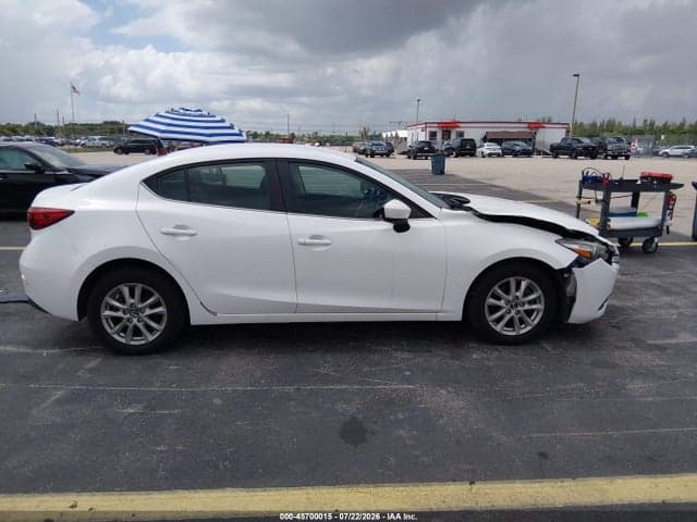 2017 MAZDA MAZDA3 SPORT 13