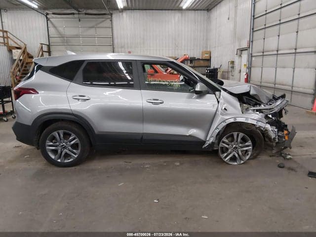 2022 KIA SELTOS LX 14