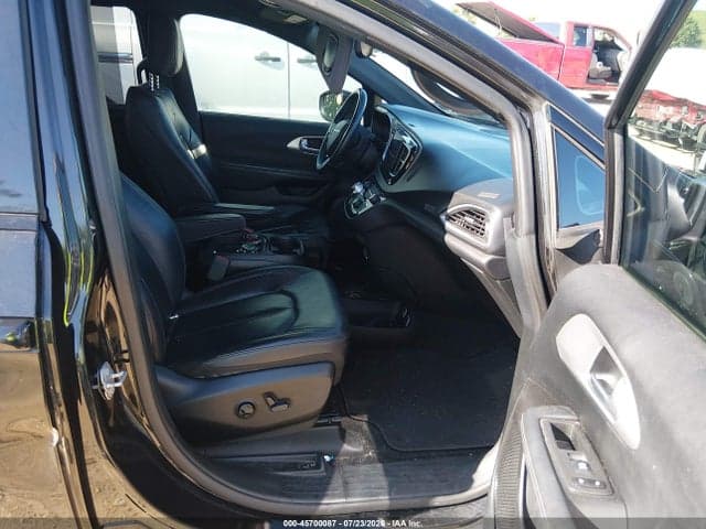 2018 CHRYSLER PACIFICA TOURING L 5