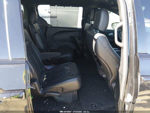 2018 CHRYSLER PACIFICA TOURING L 8