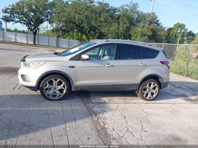 2017 FORD ESCAPE TITANIUM 14