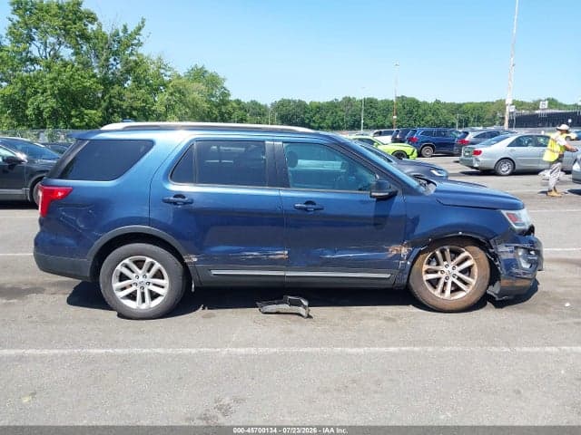 2017 FORD EXPLORER XLT 13