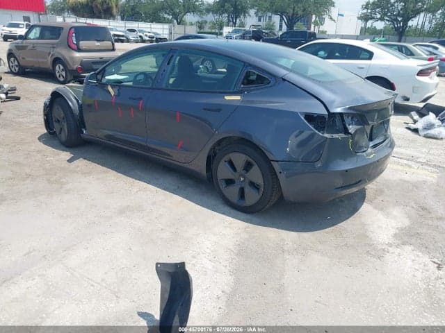 2022 TESLA MODEL 3 REAR-WHEEL DRIVE 3