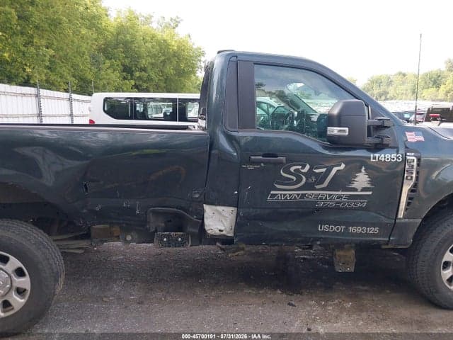 2024 FORD F-350 XLT 12