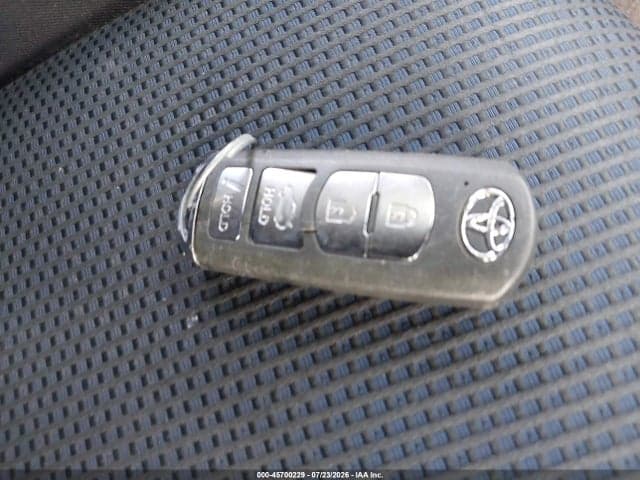 2017 TOYOTA YARIS IA 11