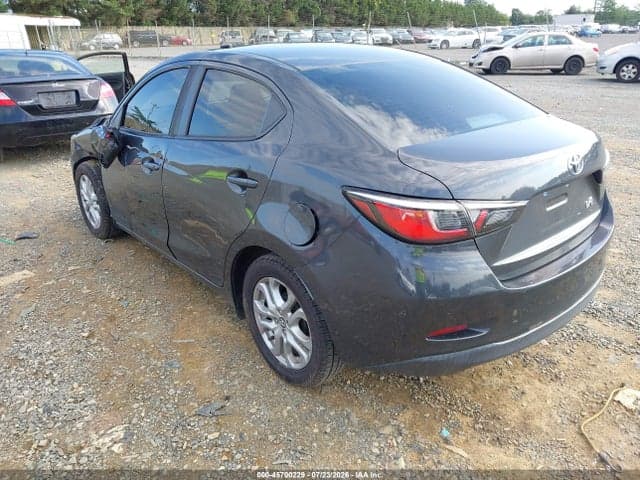 2017 TOYOTA YARIS IA 3