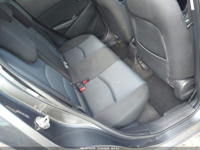 2017 TOYOTA YARIS IA 8